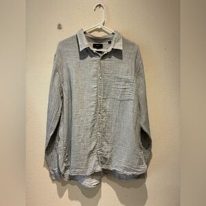 Vince men's button-up shirt in a grey and white mini-check pattern 100% Cotton